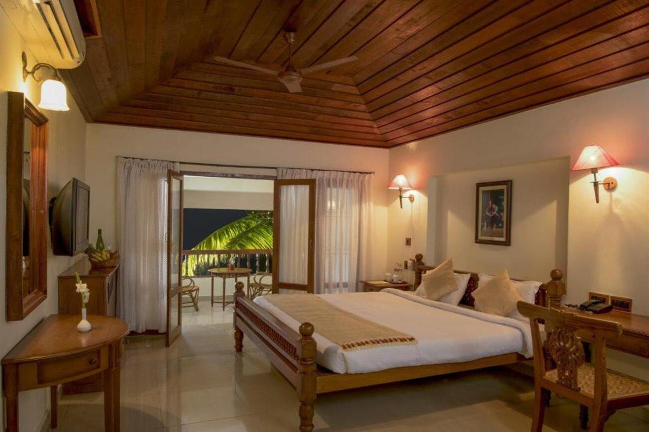 Isola Di Cocco Ayurvedic Beach Resort Poovar Dış mekan fotoğraf
